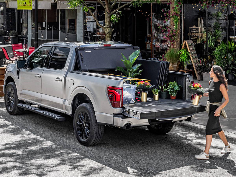 Pickup Access Hard Tri-Fold Cover — GMC Sierra 1500 5.8ft Bed (2019–2024) - Pickup Access